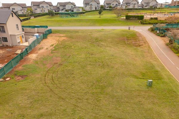 999 m² Land