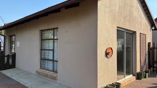 2 Bedroom Flat