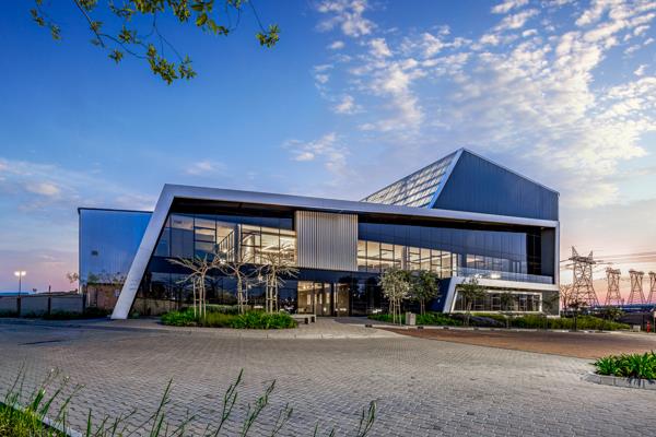 11 114 m² Industrial space