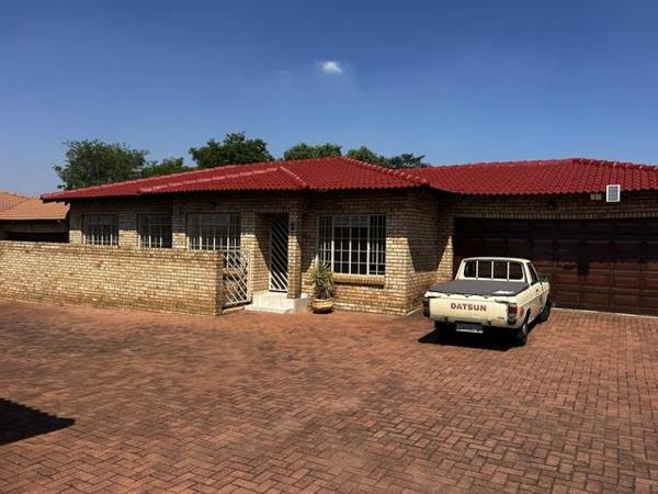 3 Bedroom Townhouse