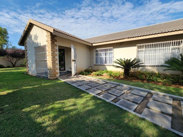 5 Bedroom House