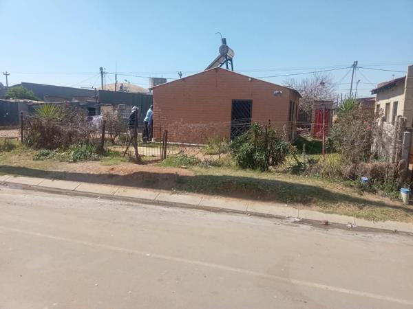 2 Bedroom House