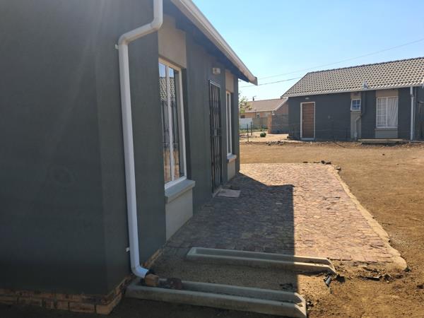 2 Bedroom House