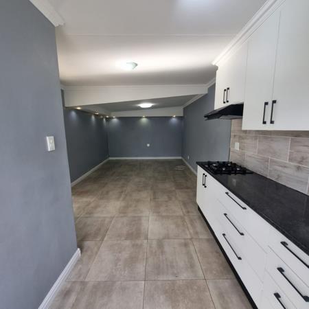 Apartment in Greenfields