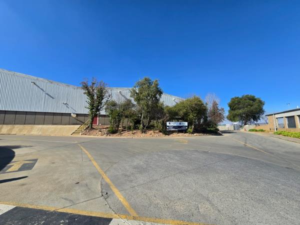12 000 m² Industrial space