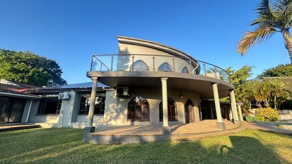 5 Bedroom House