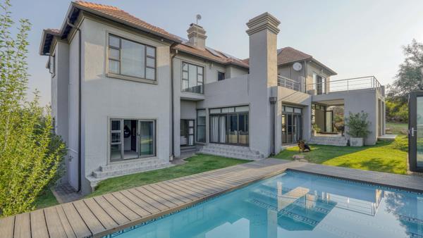5 Bedroom House