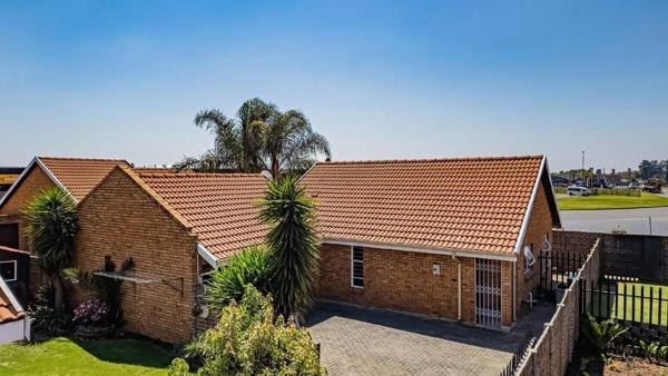 2 Bedroom House