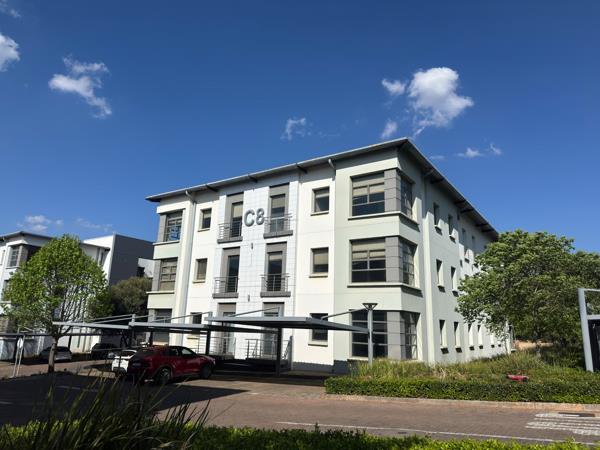 326 m² Commercial space
