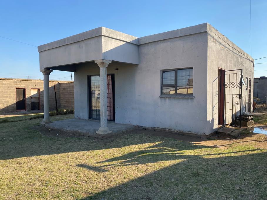 2 Bedroom House