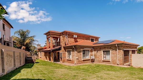 5 Bedroom Townhouse