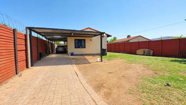 6 Bedroom House