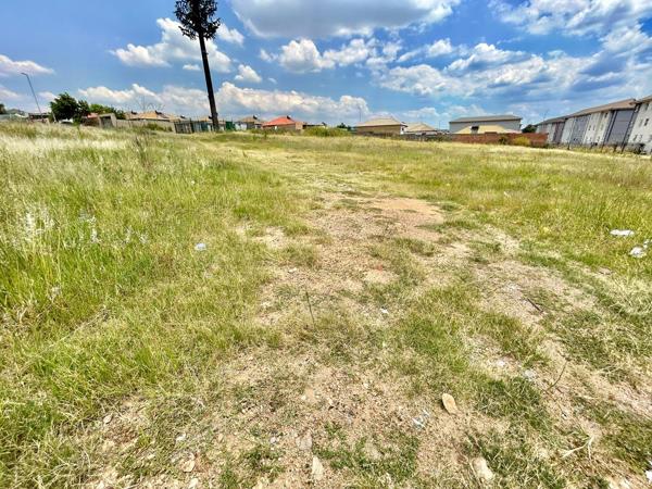 3 505 m² Land
