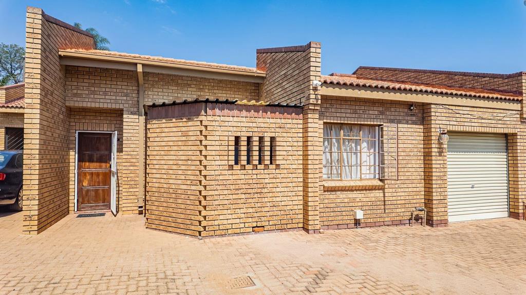 3 Bedroom Townhouse