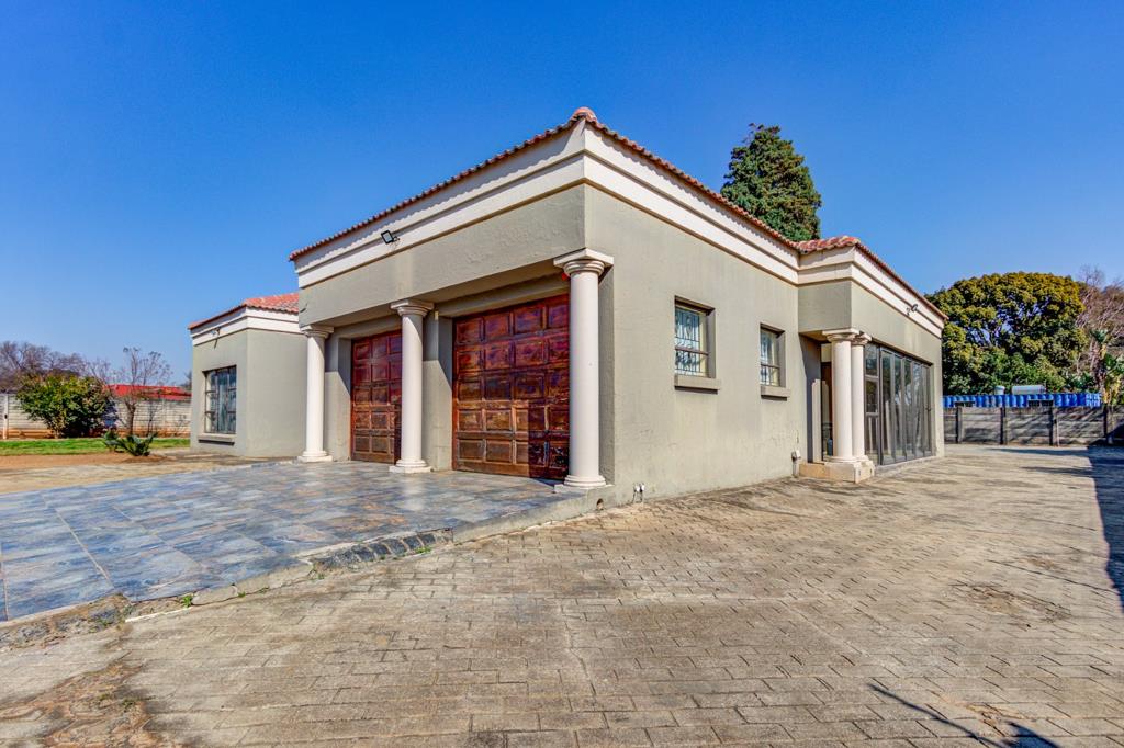 4 Bedroom House