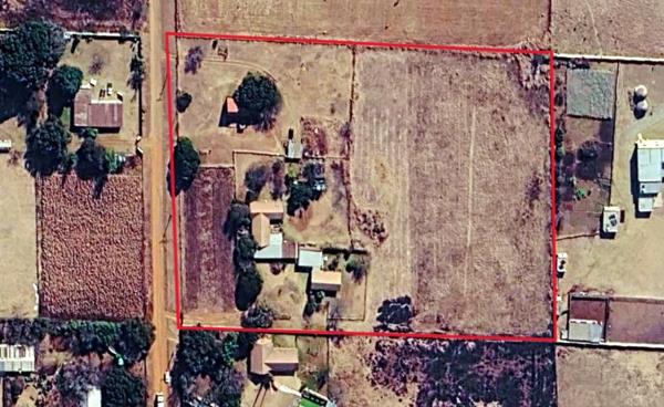 2.2 ha Smallholding