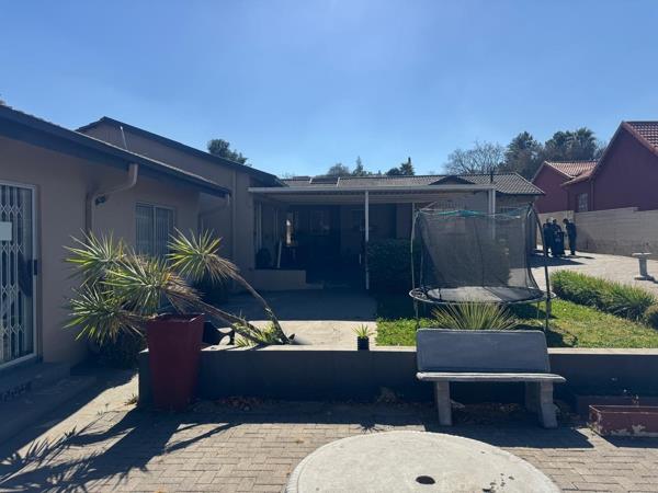 4 Bedroom House