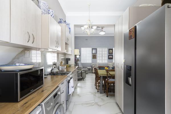 1 Bedroom House