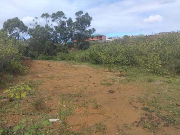 1 500 m² Land