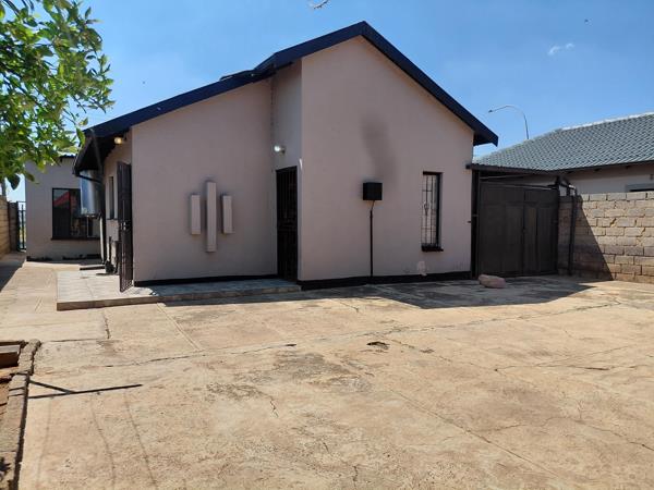 2 Bedroom House