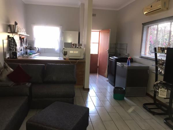 1 Bedroom House