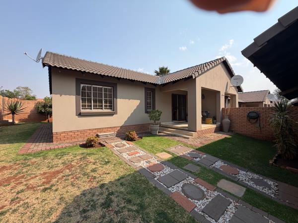 2 Bedroom Simplex