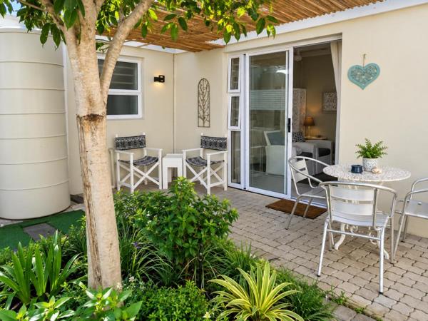 1 Bedroom Garden Cottage