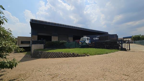 3 100 m² Industrial space