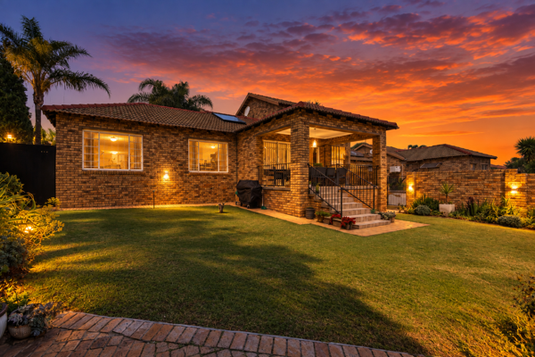 4 Bedroom Townhouse