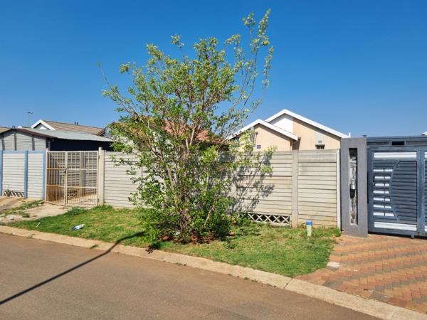 2 Bedroom House