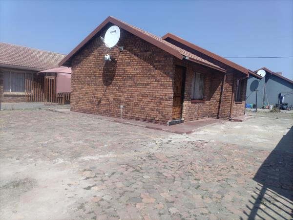 2 Bedroom House