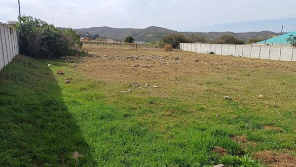 715 m² Land