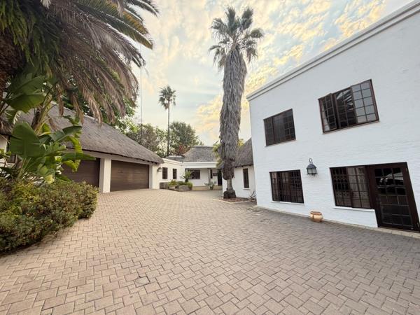 6 Bedroom House