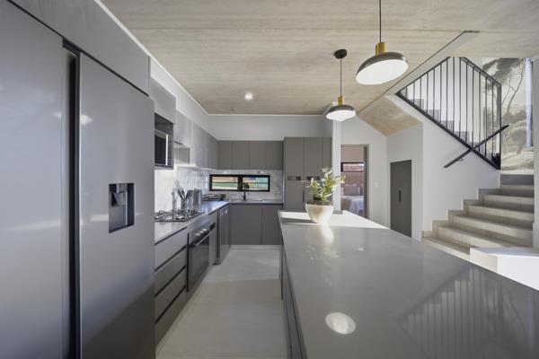 4 Bedroom Duplex