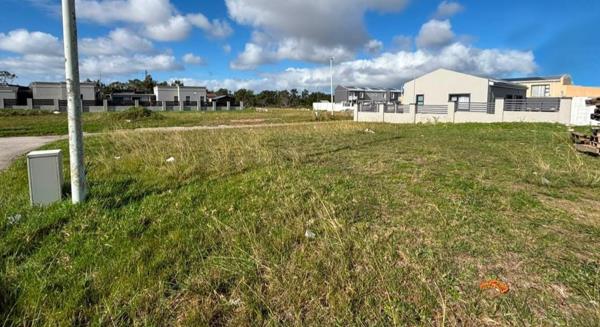 252 m² Land