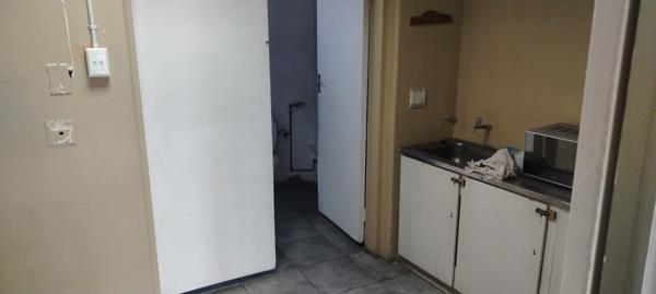 38 m² Commercial space