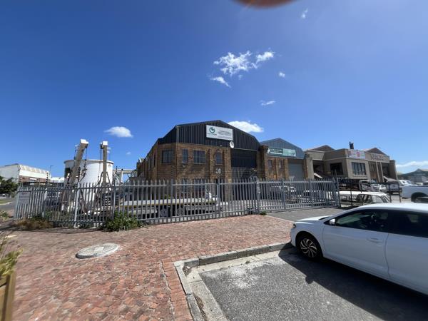 380 m² Industrial space