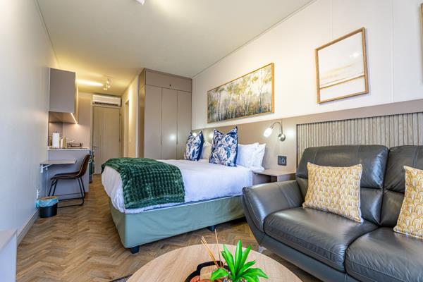 Studio Apartment