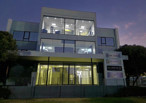 469 m² Office Space