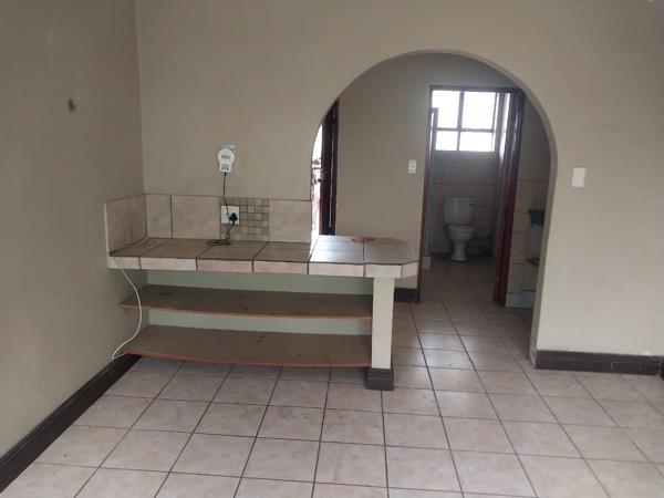 1 Bedroom House