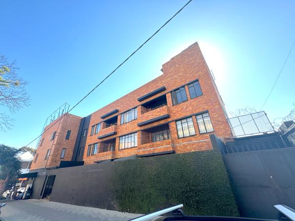 1 328 m² Commercial space