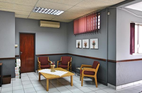 2 921 m² Office Space