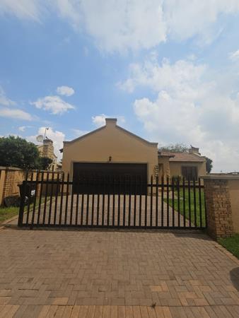 3 Bedroom Cluster
