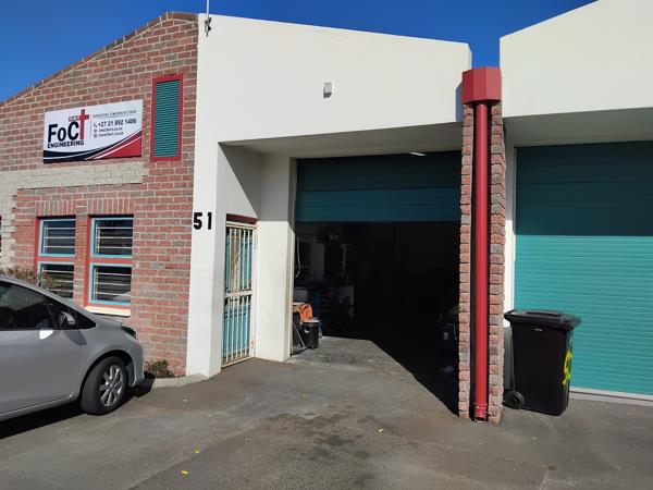 98 m² Commercial space