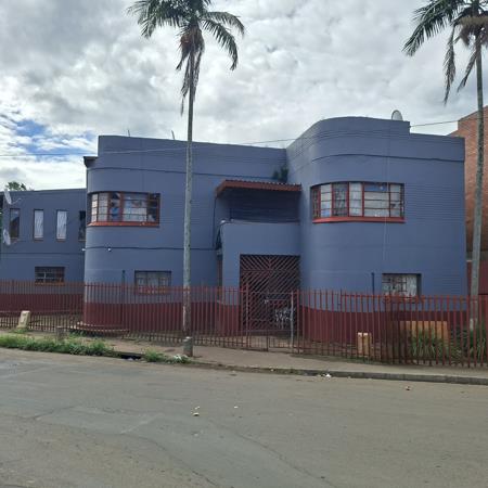 20 Bedroom House