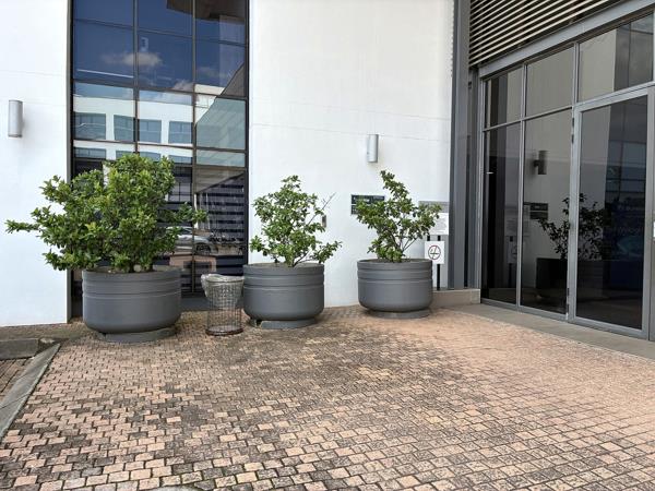 330 m² Office Space