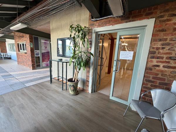 75 m² Commercial space