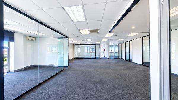 387 m² Office Space