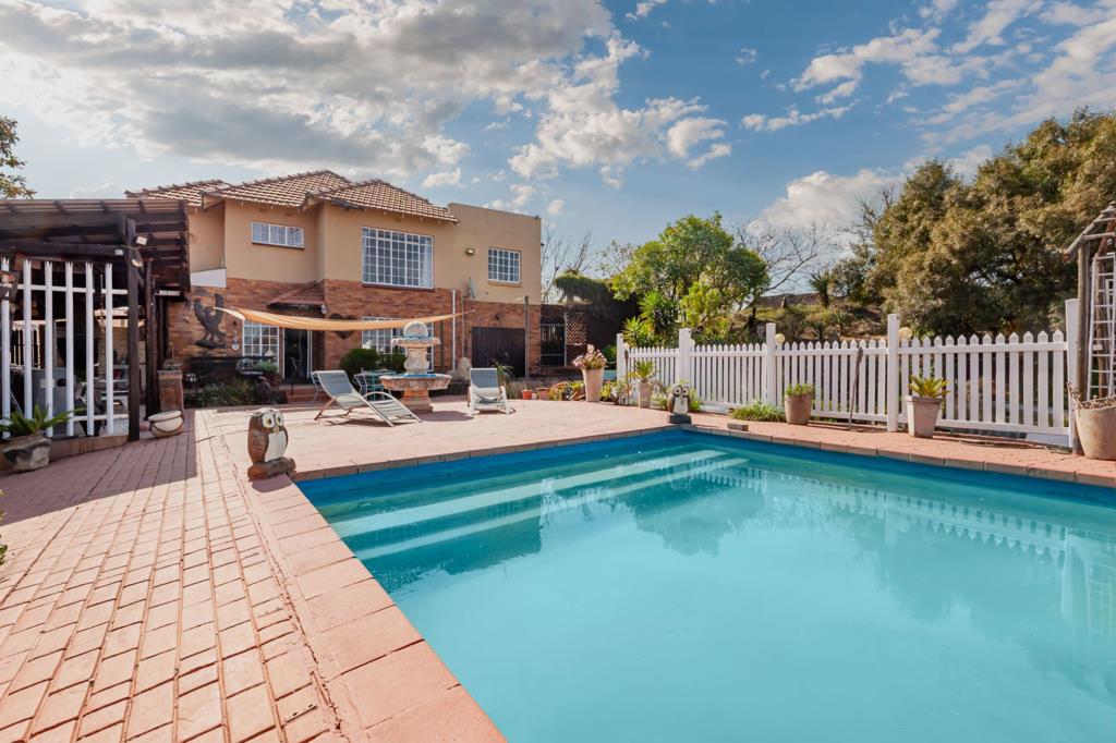 4 Bedroom House