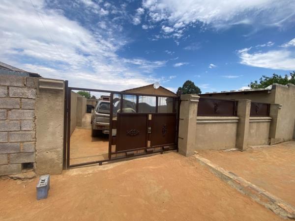 2 Bedroom House